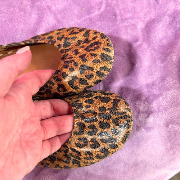 Tieks Leopard Print Size 8 - Picture 4 of 6